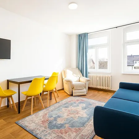 Ideal Fuer Monteure 3 Mit Kueche, Waschmaschine, Bad, Wifi, Flat Tv Usw