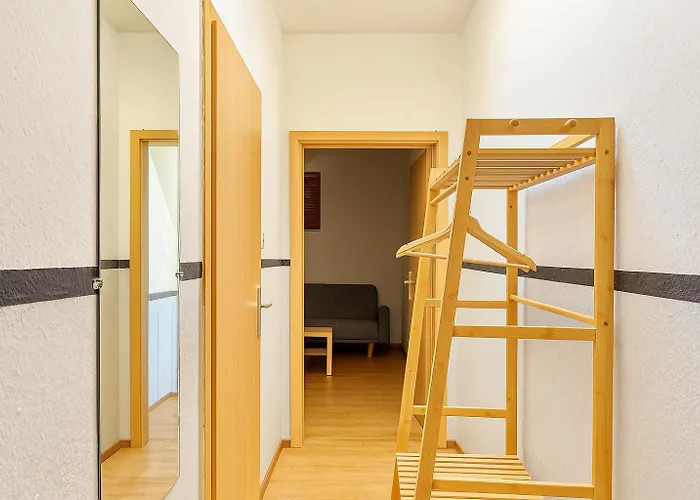 Ideal Fuer Monteure 3 Mit Kueche, Waschmaschine, Bad, Wifi, Flat Tv Usw