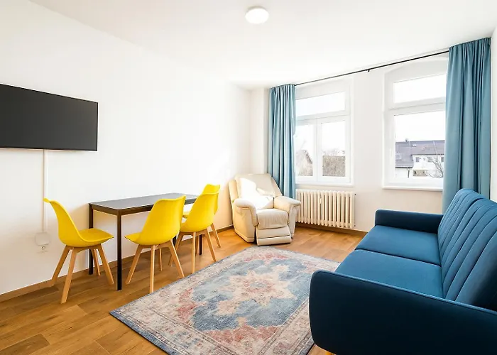 Ideal Fuer Monteure 3 Mit Kueche, Waschmaschine, Bad, Wifi, Flat Tv Usw